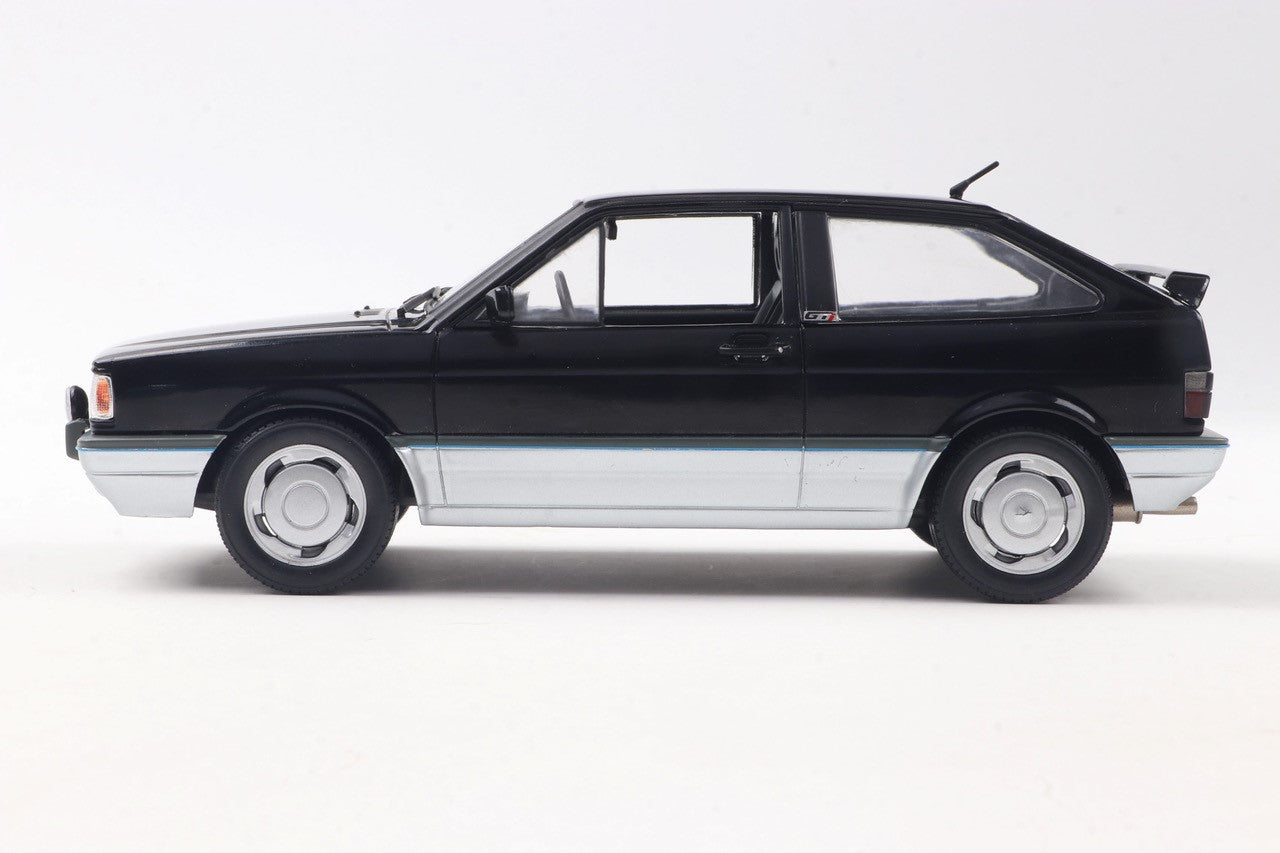 Volks Gol GTI 1994 Preto - California Classics - 1/24