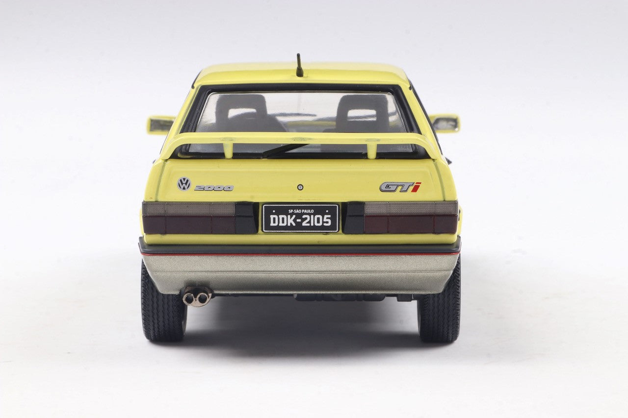 Miniatura Vw Gol Gti 1993 - California Classics Escala 1/24 Amarelo